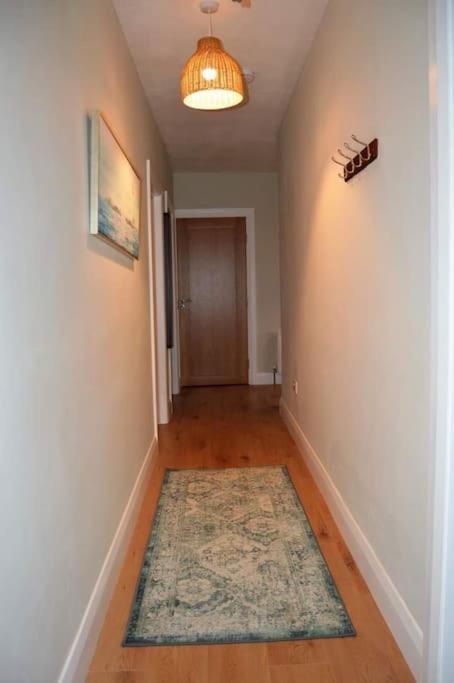 Twin Lake View - Bungalow In Pontoon Foxford Extérieur photo